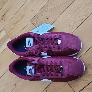 Men's usa 8.5 nike cortez burgundy
